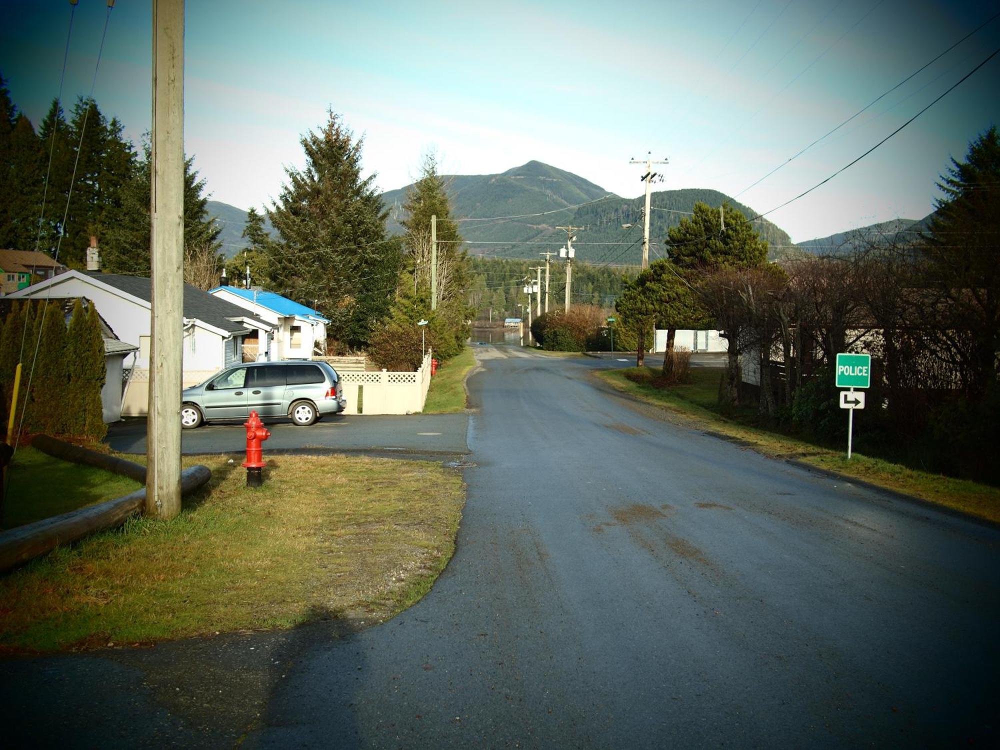 Whale'S Tail Guest Suites Ucluelet Exterior foto